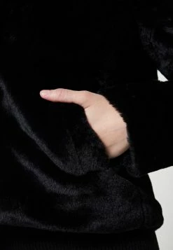 Vila VIEBBA - Light Jacket - Black -Vila shop 0b46b80fa8d84b0ea6347926bc397603