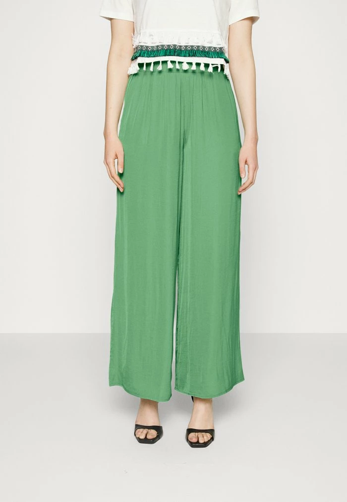 Vila VIDREAMY WIDE LEG TROUSERS - Trousers - Mineral Green 3 Vila VIDREAMY WIDE LEG TROUSERS - Trousers - Mineral Green