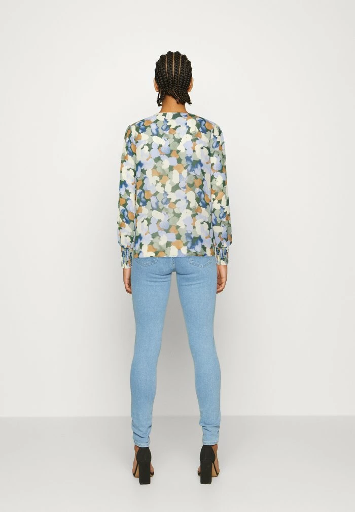 Vila VIADELINE V NECK SMOCK - Long Sleeved Top - Blue 5 Vila VIADELINE V NECK SMOCK - Long Sleeved Top - Blue - Image 3