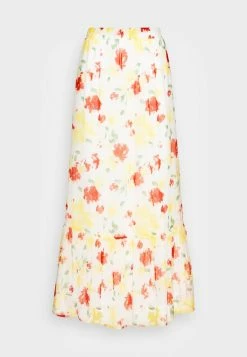 Vila VIFALIA SKIRT - Maxi Skirt - White Alyssum -Vila shop 2ed7e10df0fe4ce5a29a523e5cc84a11