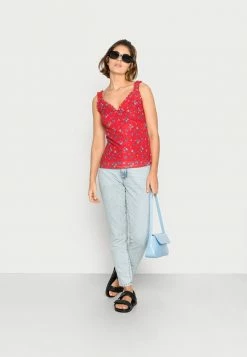 Alternative view of Vila VIPASSA STRAP - Top - Mars Red