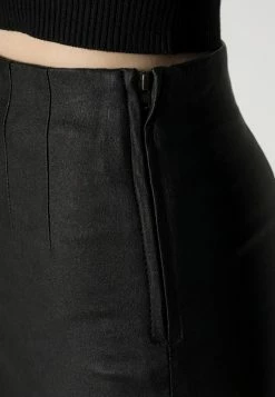 Vila VIINES COMMIT SHORT COATED SKIRT - Mini Skirt - Black -Vila shop 6492524675e4409fafbcbfefb996e412