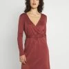 Vila VITASHI TIE BELT DRESS - Day Dress - Blood Red