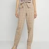 Vila VIKRISTINA CARROT BELT PANTS - Trousers - Camel -Vila shop 6c563c7f2d3d40bdb42ca78bb192e989