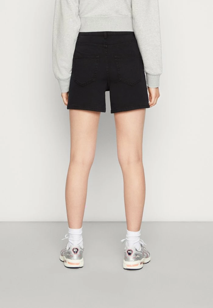 Vila VINEEDIT - Denim Shorts - Black 5 Vila VINEEDIT - Denim Shorts - Black - Image 3
