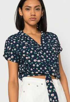 Vila VIMAGY TIE - Blouse - Navy -Vila shop 99ae2cb02a004a269f8e1d76ed5cf971