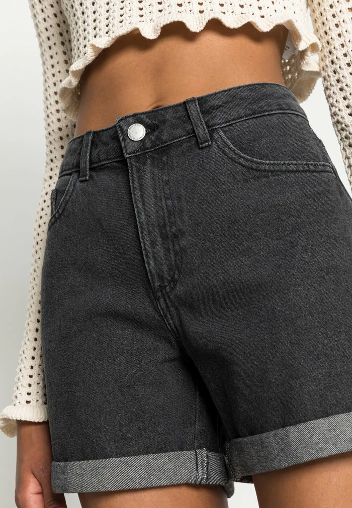 Vila VIPINA RITA FOLD UP - Denim Shorts - Black 7 Vila VIPINA RITA FOLD UP - Denim Shorts - Black - Image 5