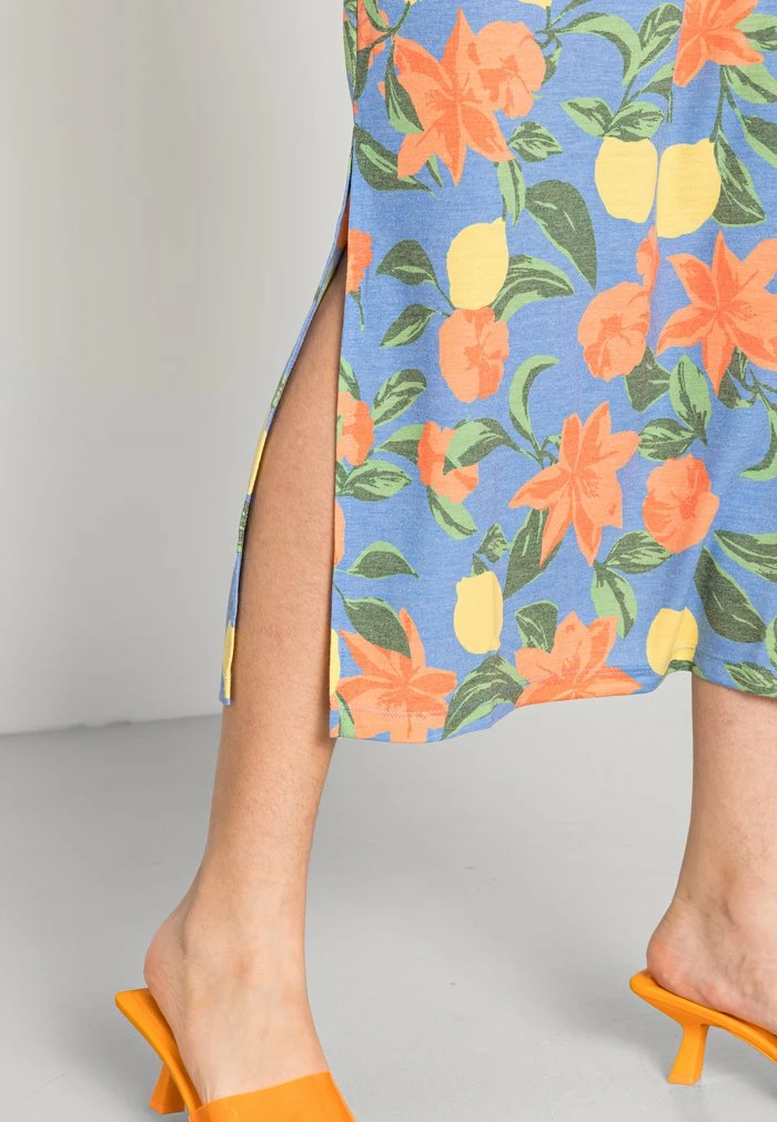 Vila VIATHENA HW - Maxi Skirt - Mazarine Citrus 7 Vila VIATHENA HW - Maxi Skirt - Mazarine Citrus - Image 5