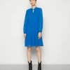 Vila VIBLYRA V-NECK DRESS - Day Dress - Classic Blue 2 Vila VIBLYRA V-NECK DRESS - Day Dress - Classic Blue -Vila shop b1c2868f3558400dbd5f175b2ed4c851