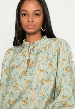 Vila VISARIN - Blouse - Desert Sage -Vila shop c7a6e1aba19a4802888004b90e821221