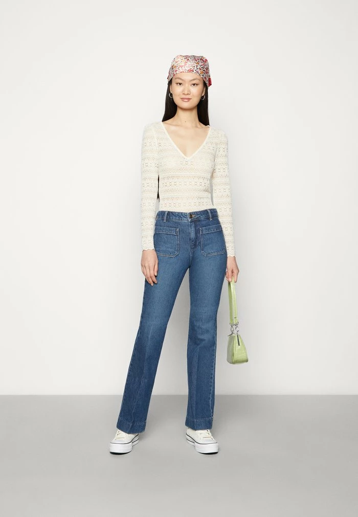 Vila VICHIKKA V-NECK - Long Sleeved Top - Birch 4 Vila VICHIKKA V-NECK - Long Sleeved Top - Birch - Image 2
