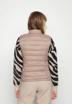 Vila VIMINSK - Waistcoat - Fungi 9 Vila VIMINSK - Waistcoat - Fungi -Vila shop edbda44e853a4df8ac20503254e8ba0b