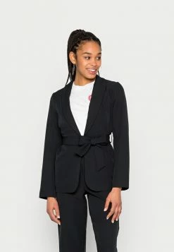 Vila VIBRITT BELTED - Blazer - Black